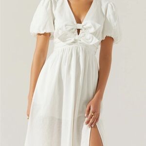 Astr White Puff Sleeve Midi Dress